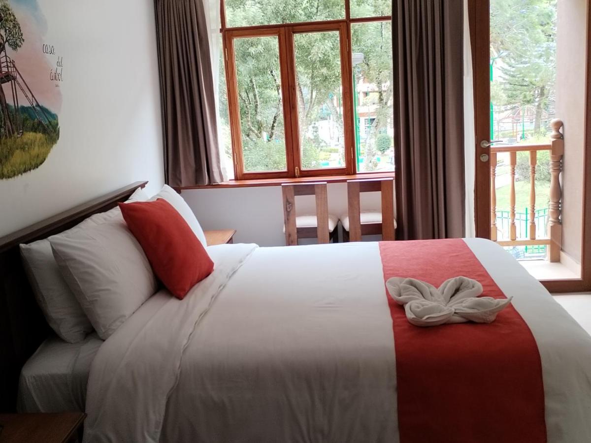 Airos Hotel بانيوس المظهر الخارجي الصورة