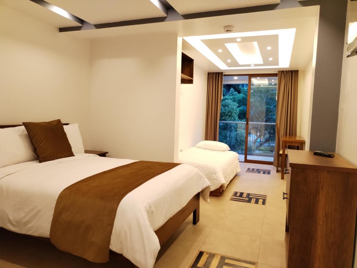 Airos Hotel بانيوس المظهر الخارجي الصورة